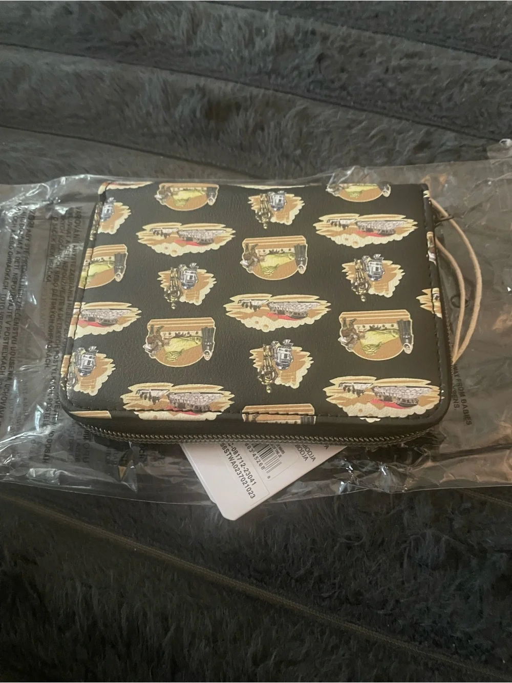 Star Wars: Return of the Jedi 40th Anniversary - All Over Print Wallet - Picture 2 of 3